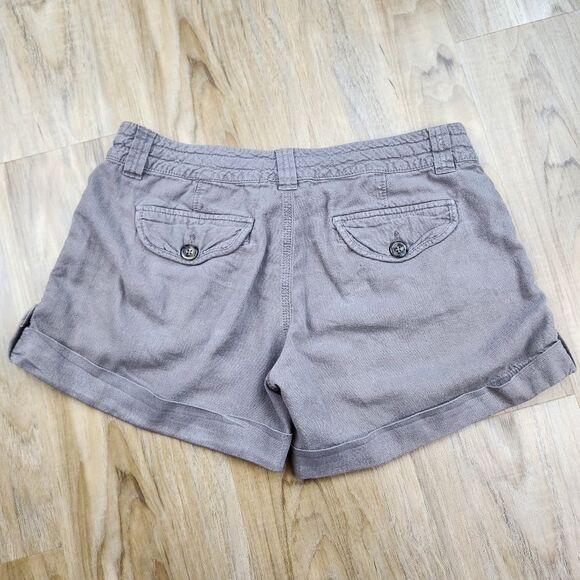 ☔️🐞Old Navy Brown Cuffed Linen Blend Shorts Size 6/28 - Picture 2 of 10